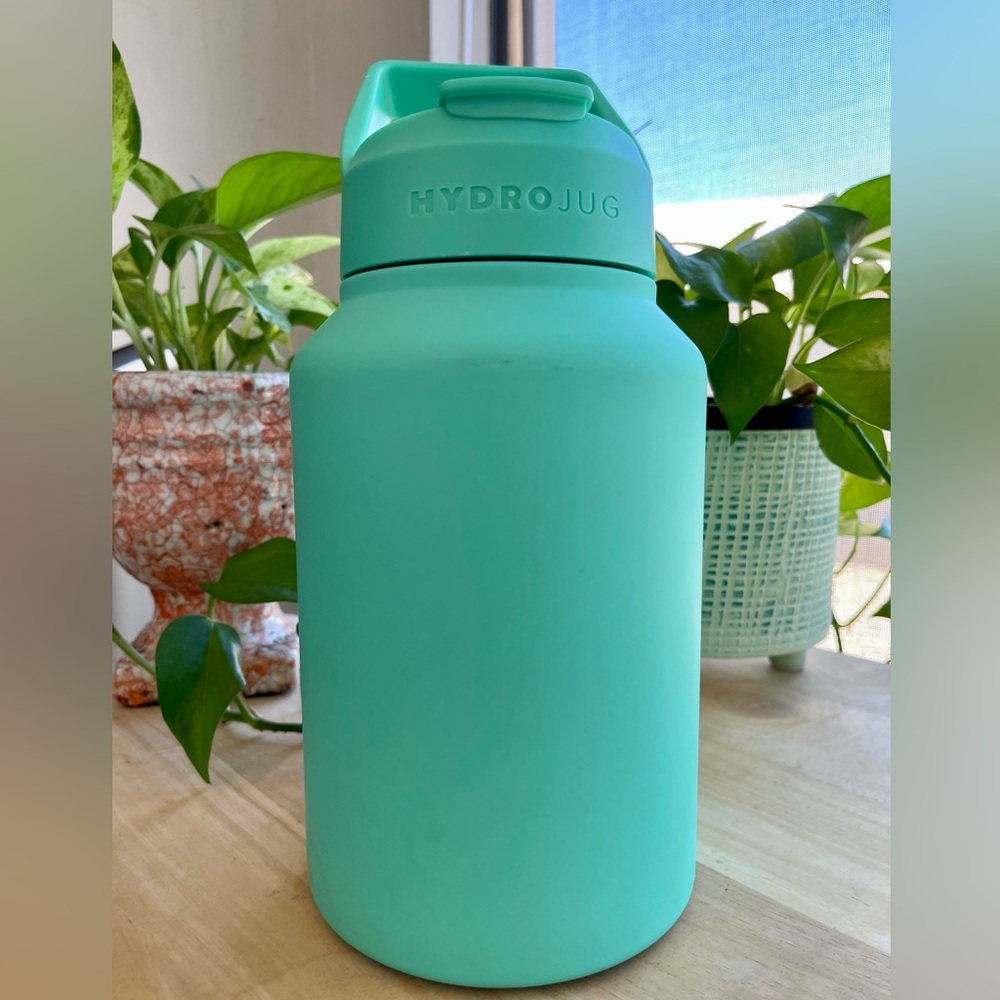 64 oz Stainless Steel Hyrdojug